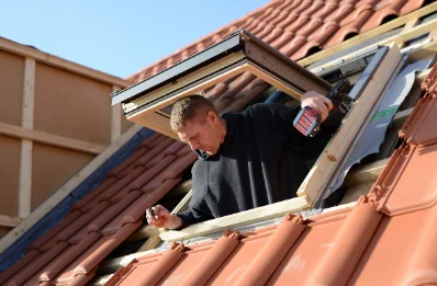 Pose de fenêtres de toit Velux à Terramesnil